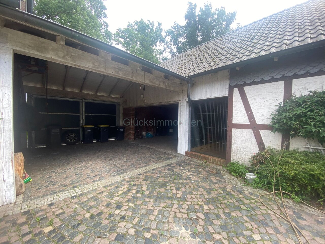 Großzügiges Traumanwesen mit herrlichem Teich im Westhavelland