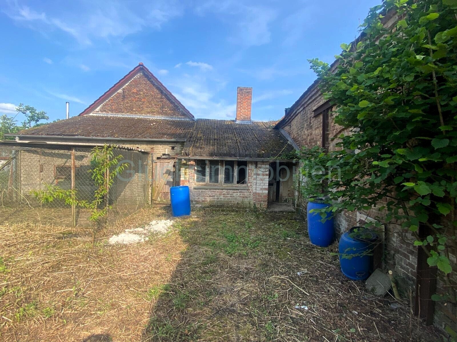 Glückshaus in Knoblauch sucht fleißige Handwerker - direkt vom Eigentümer