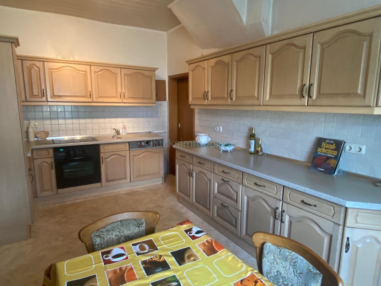 Handwerkerobjekt mit viel Platz und großem Grundstück - Segeletz